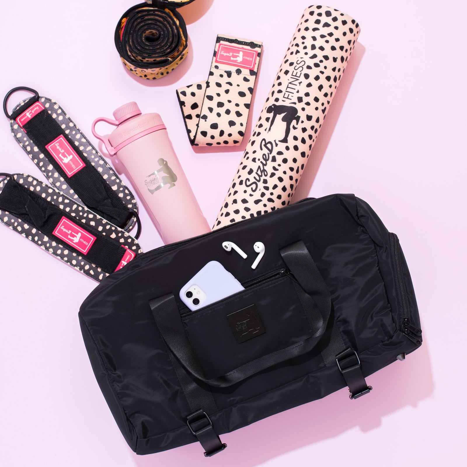BLACK DUFFLE BAG – SuzieB Fitness